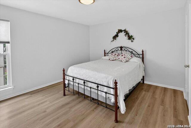 Image 10 of 14 For 8702 Village Dr  407