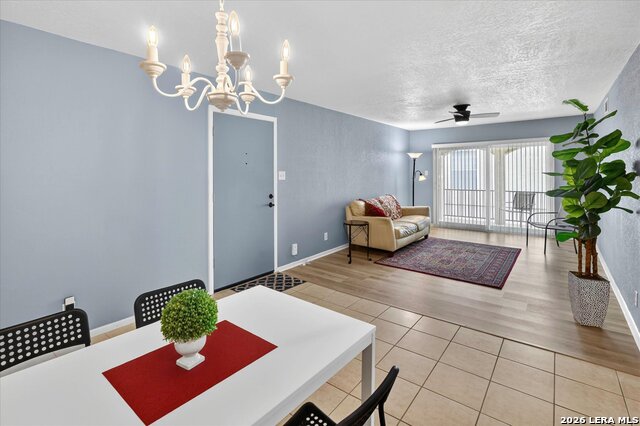 Image 4 of 14 For 8702 Village Dr  407