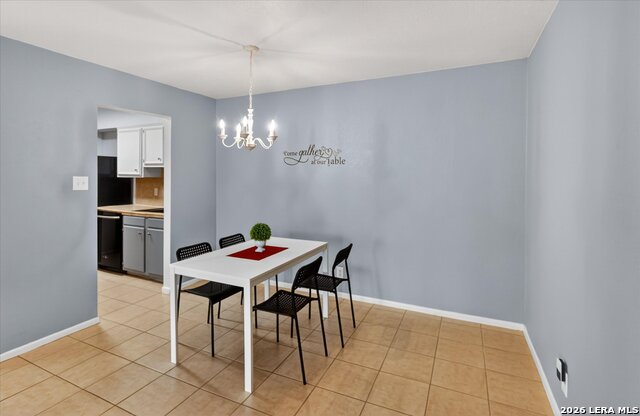 Image 7 of 14 For 8702 Village Dr  407