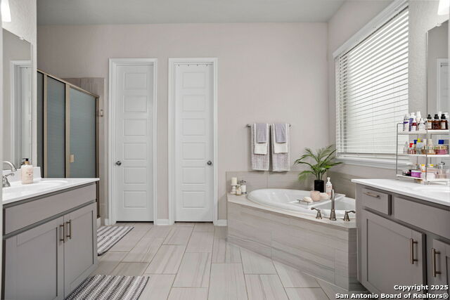 Image 13 of 43 For 23107 Evangeline