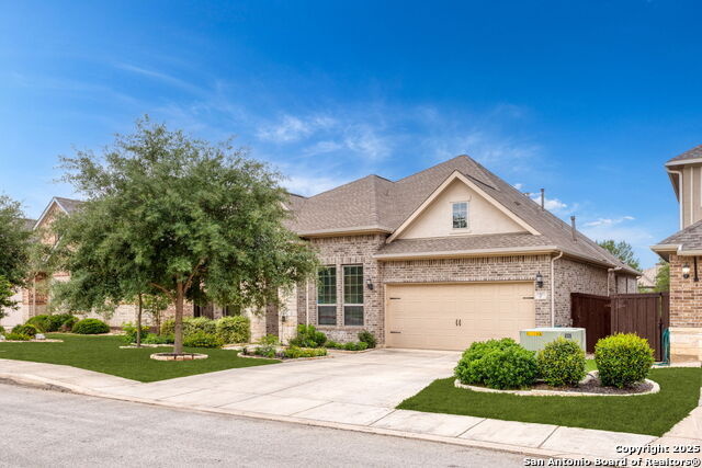 Image 3 of 43 For 23107 Evangeline