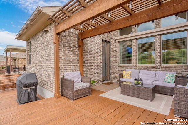 Image 34 of 43 For 23107 Evangeline