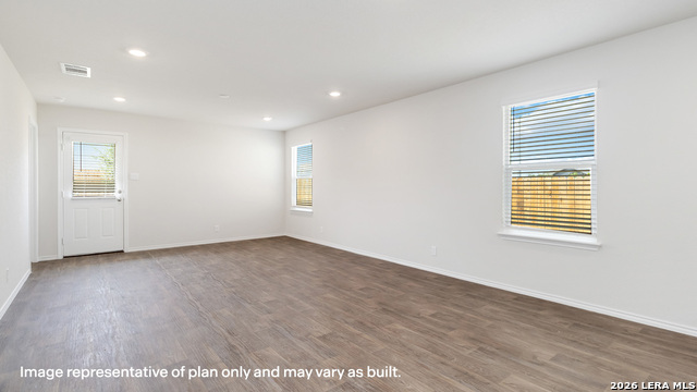 Image 38 of 77 For 472 American Robin Way