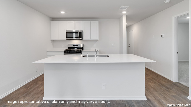 Image 4 of 77 For 472 American Robin Way