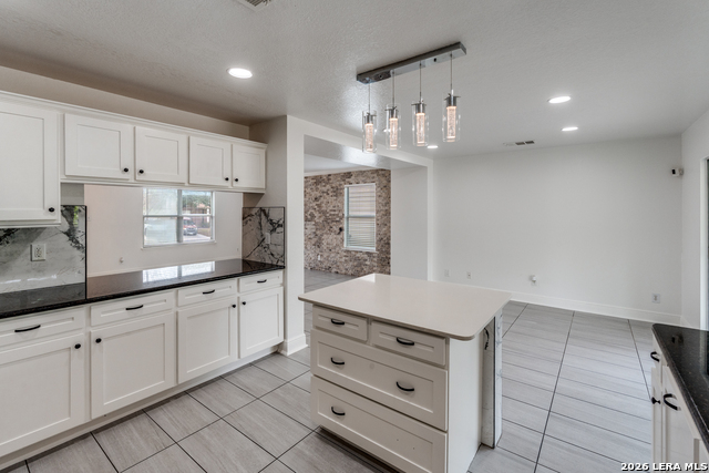 Image 10 of 28 For 7231 Dwarf Palm