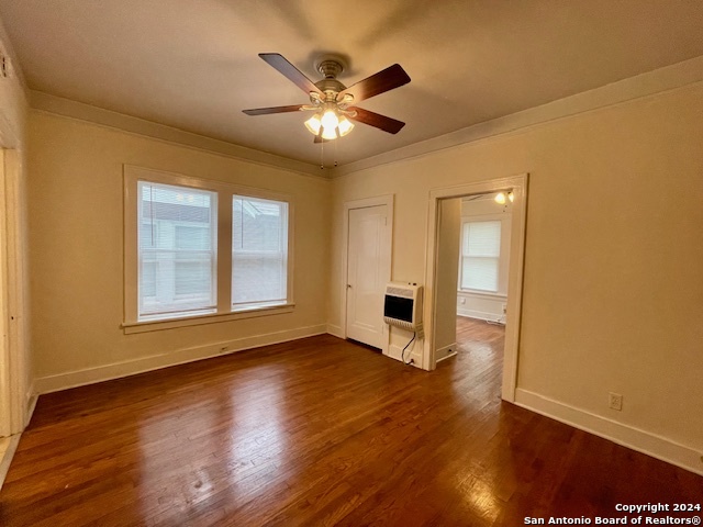 Image 6 of 12 For 438 Fulton Ave  1