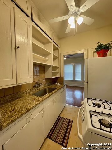 Image 7 of 12 For 438 Fulton Ave  1