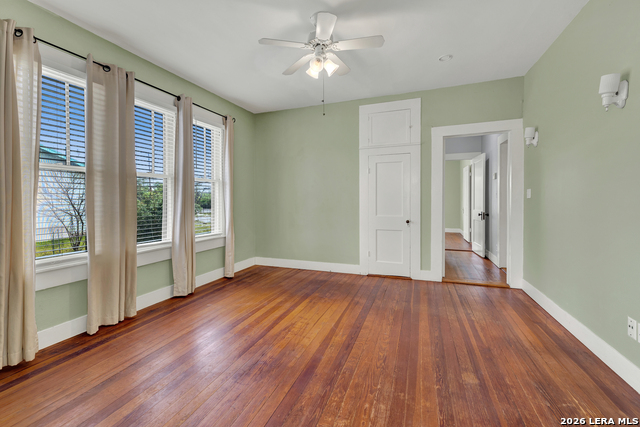 Image 15 of 36 For 465 Union Ave S