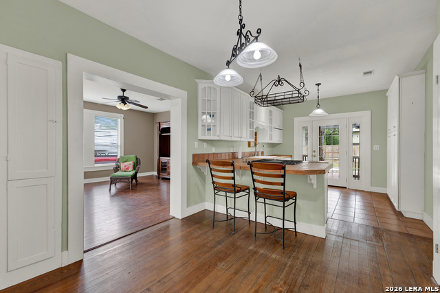 Image 8 of 36 For 465 Union Ave S