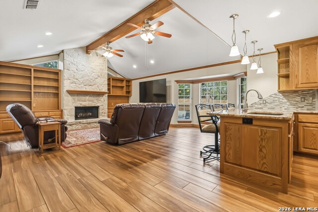 Image 14 of 48 For 21004 Hickory Bend