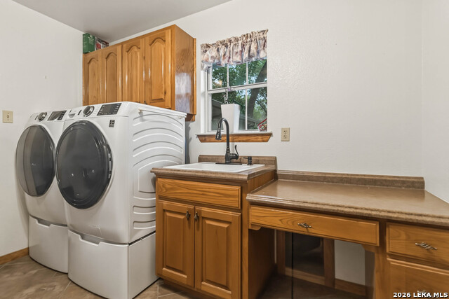 Image 28 of 48 For 21004 Hickory Bend