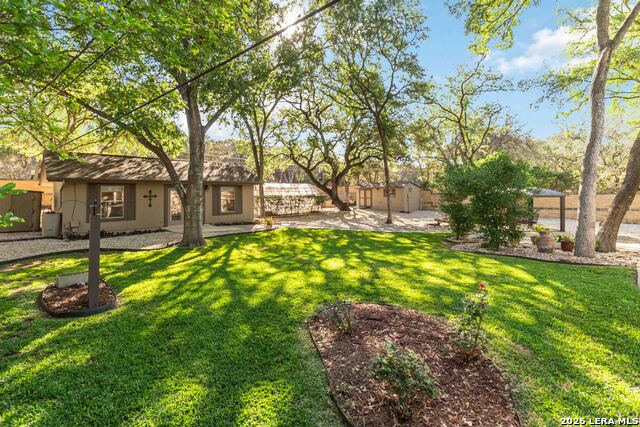 Image 37 of 48 For 21004 Hickory Bend