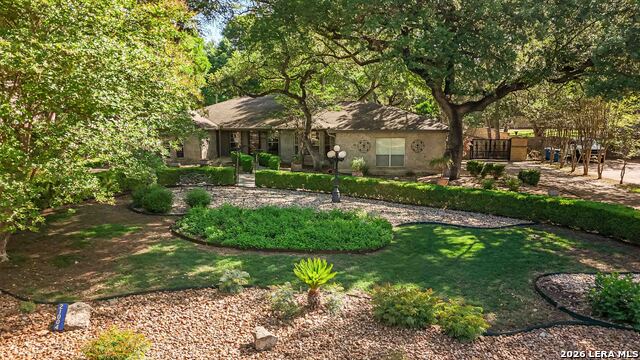 Image 4 of 48 For 21004 Hickory Bend