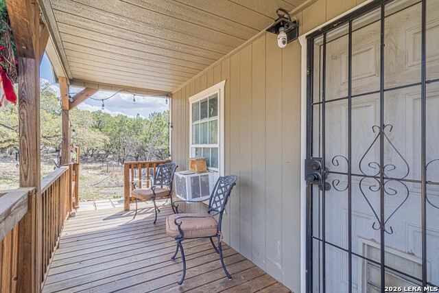 Listing photo id 15 for 1353 Brushy Creek Dr