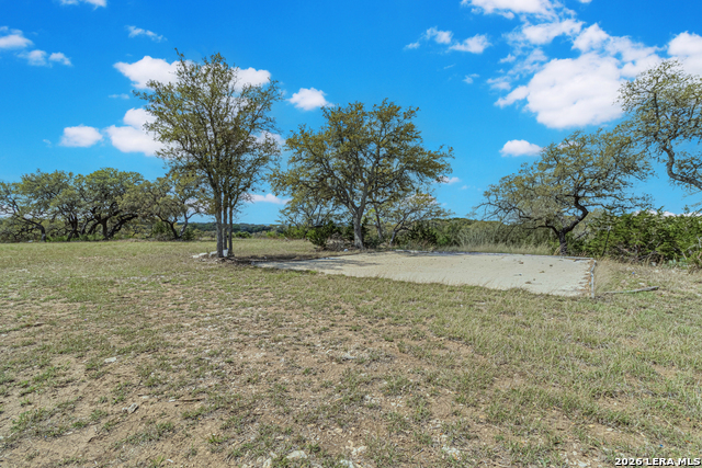 Listing photo id 18 for 1353 Brushy Creek Dr