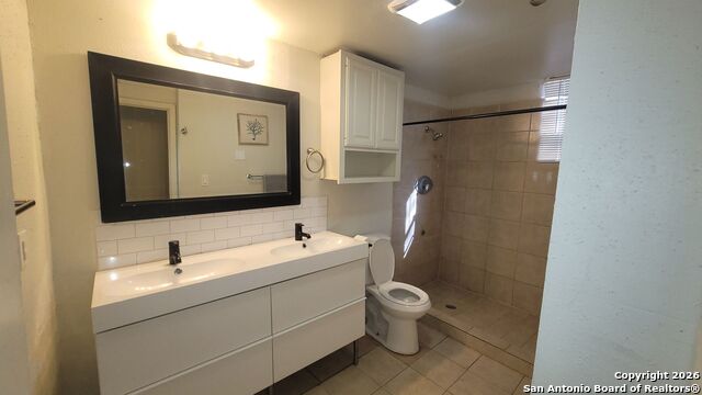 Image 11 of 12 For 128 Saint Francis  3