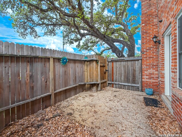 Image 20 of 25 For 6718 Callaghan Rd  Unit 206