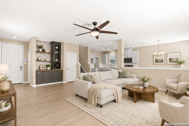 Image 7 of 33 For 4838 Via Sonoma Trl