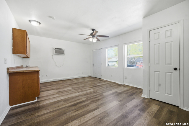 Image 19 of 31 For 5722 Misty Gln