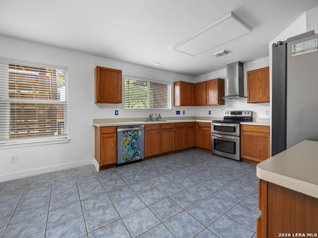 Image 10 of 50 For 15714 Knollcircle