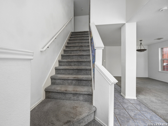 Image 15 of 50 For 15714 Knollcircle