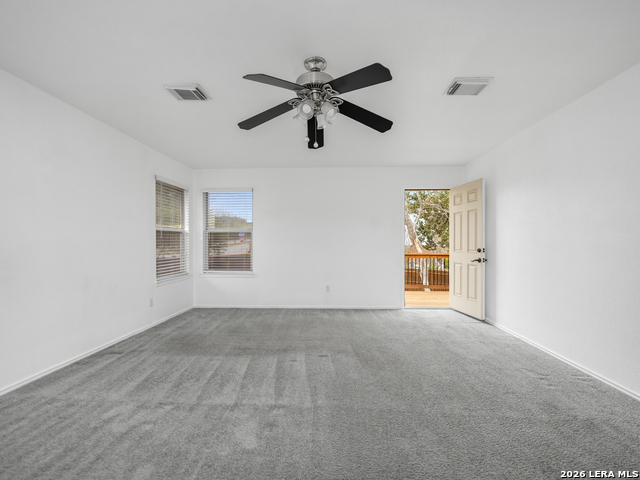 Image 25 of 50 For 15714 Knollcircle