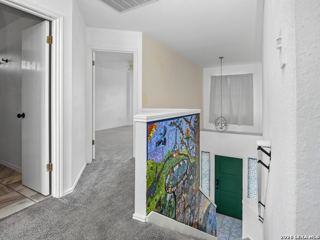 Image 31 of 50 For 15714 Knollcircle