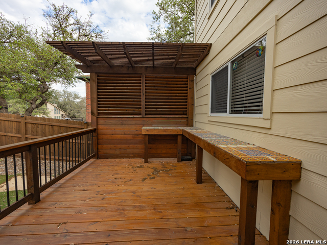 Image 39 of 50 For 15714 Knollcircle