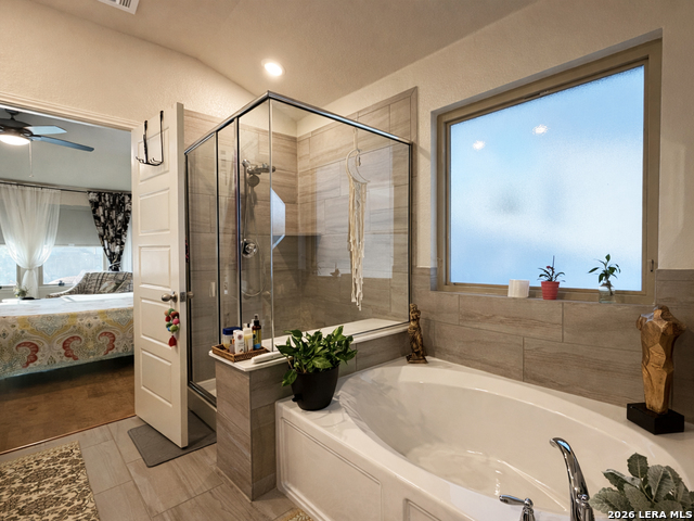 Image 16 of 39 For 10242 Juniper Oaks