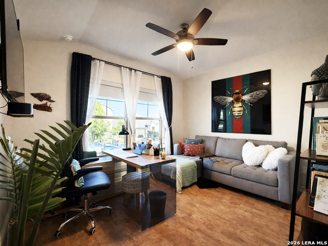 Image 5 of 39 For 10242 Juniper Oaks