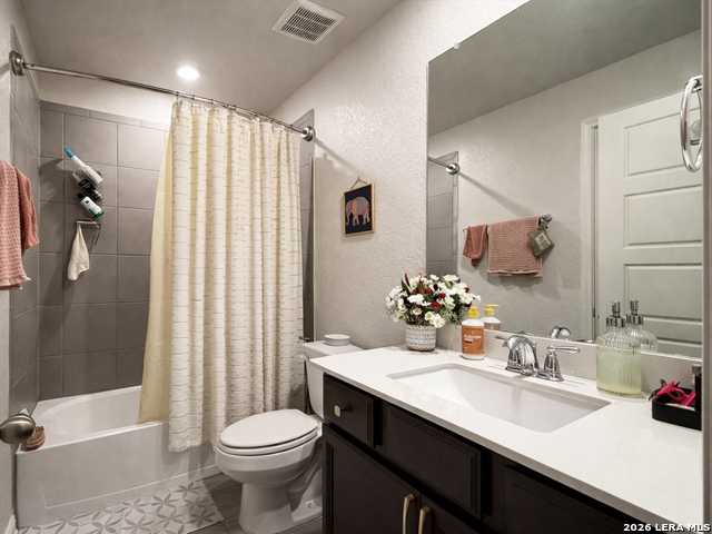 Image 7 of 39 For 10242 Juniper Oaks