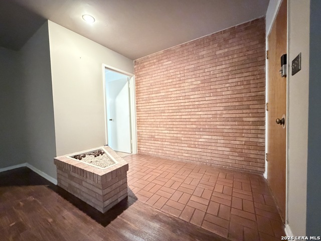 Image 15 of 45 For 435 Burnside