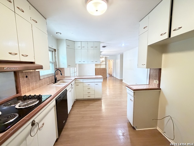 Image 24 of 45 For 435 Burnside