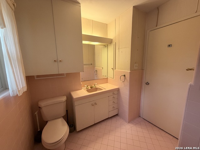 Image 38 of 45 For 435 Burnside