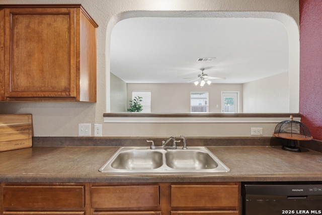 Image 12 of 34 For 818 Three Wood Way