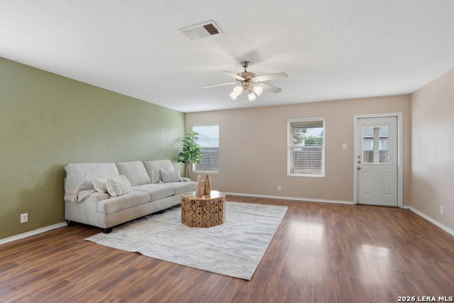 Image 16 of 34 For 818 Three Wood Way