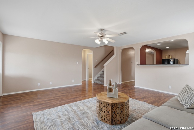 Image 18 of 34 For 818 Three Wood Way