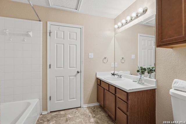 Image 21 of 34 For 818 Three Wood Way