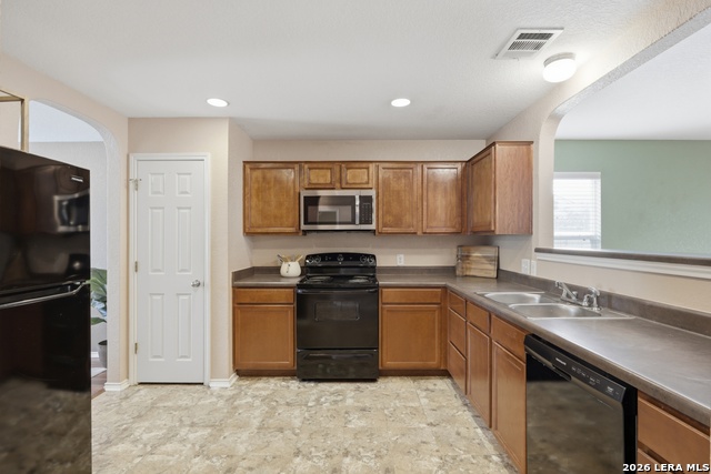 Image 9 of 34 For 818 Three Wood Way