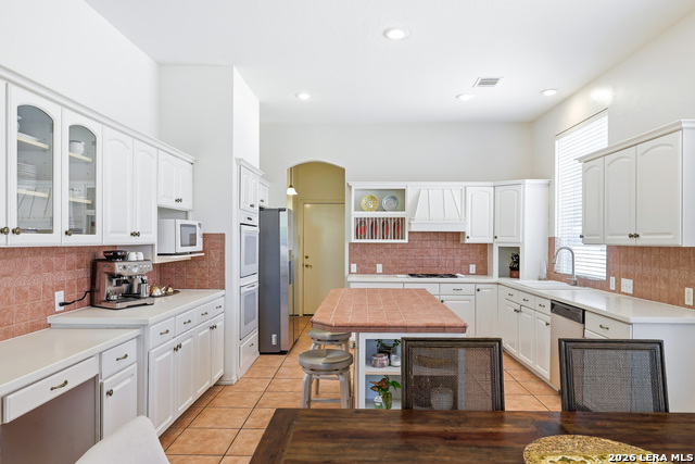 Image 13 of 34 For 726 Treaty Oak