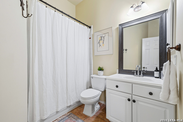 Image 16 of 34 For 726 Treaty Oak