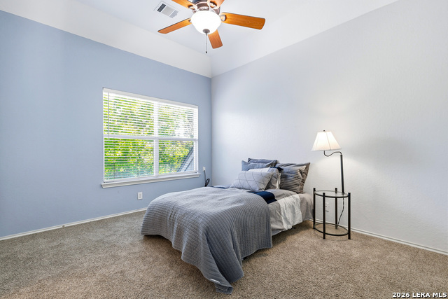 Image 23 of 34 For 726 Treaty Oak