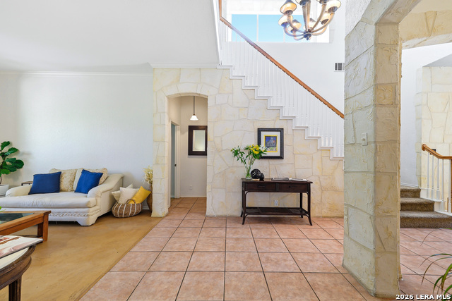 Image 6 of 34 For 726 Treaty Oak