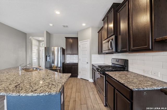 Image 10 of 38 For 9571 Bicknell Sedge