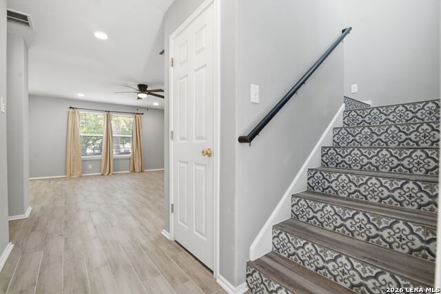 Image 13 of 28 For 655 Rattler Bluff