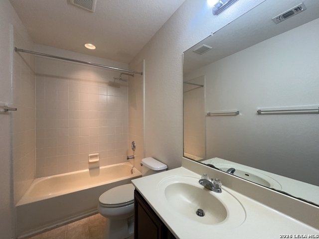 Image 35 of 61 For 4514 Manitou Bay