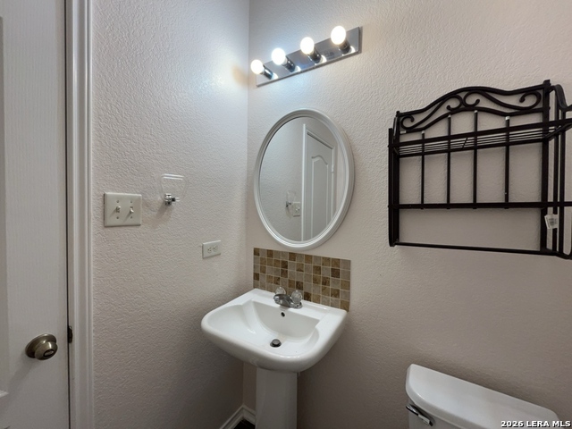 Image 38 of 61 For 4514 Manitou Bay