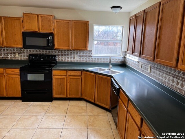 Image 26 of 56 For 13602 Possum Hill