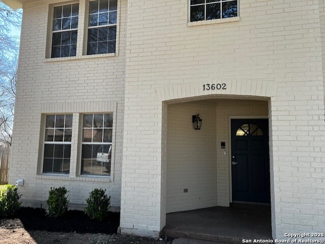 Image 3 of 56 For 13602 Possum Hill