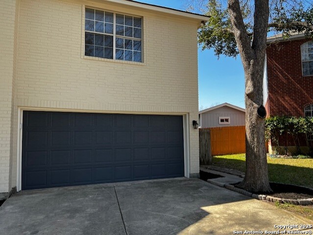 Image 4 of 56 For 13602 Possum Hill